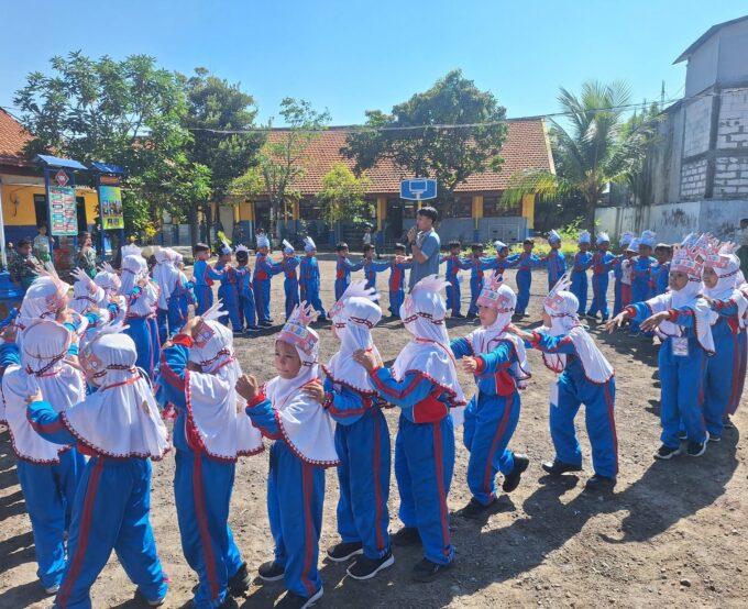 Keseruan MPLS Hari Ke-3 dan Ke-4 SDN Balongdowo: Dari Simulasi Siaga Bencana hingga Kampanye Anti-Bullying!